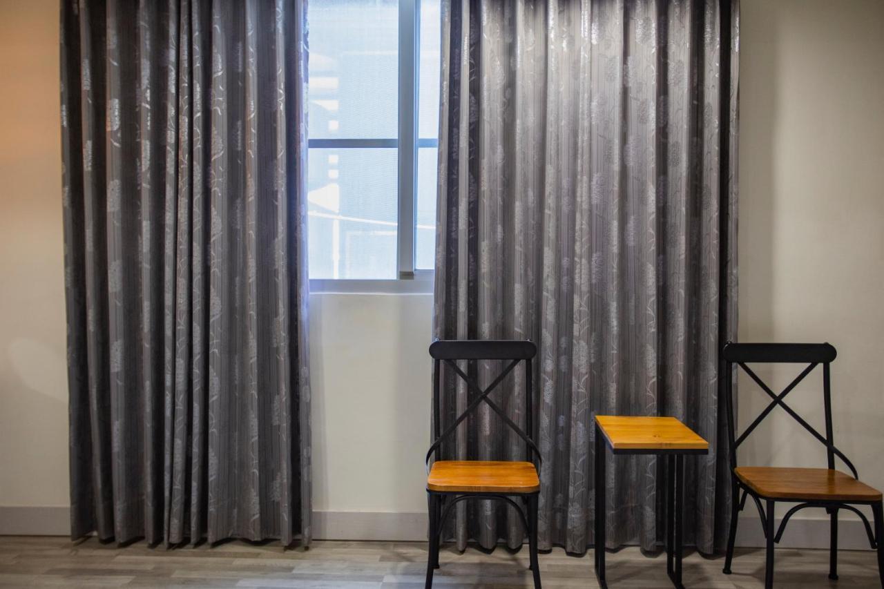Moment Inn Tainan Dış mekan fotoğraf