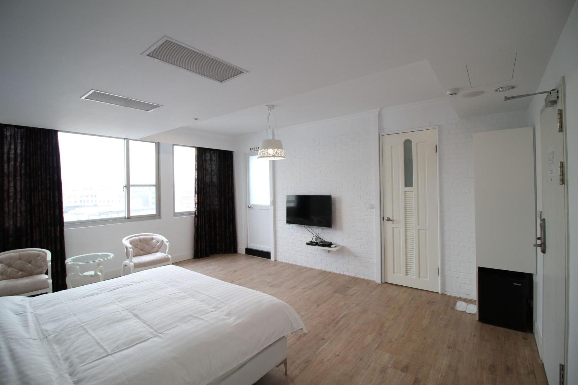 Moment Inn Tainan Dış mekan fotoğraf
