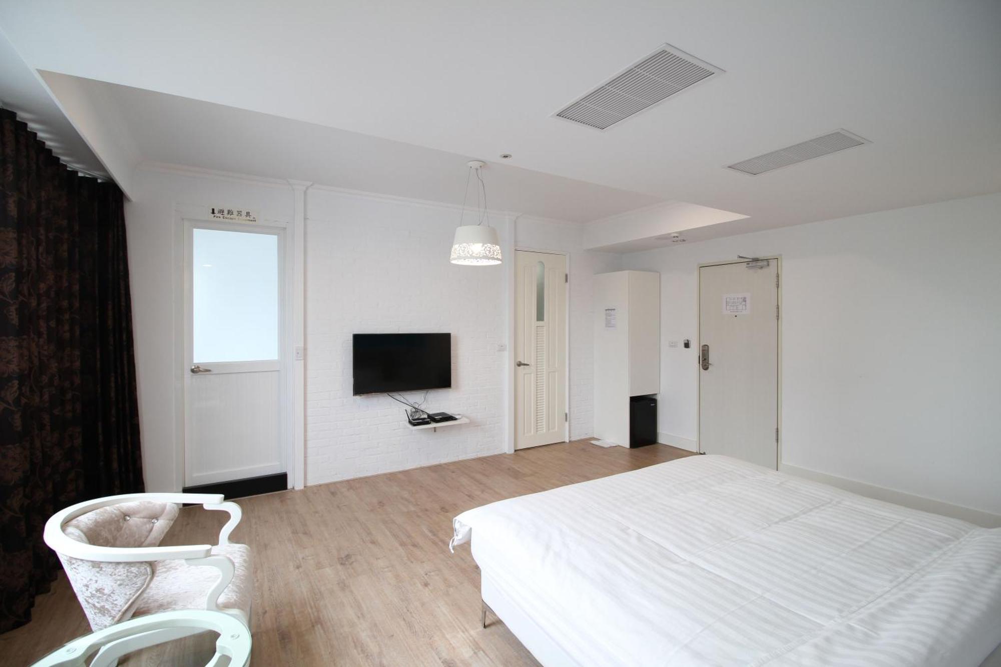 Moment Inn Tainan Dış mekan fotoğraf