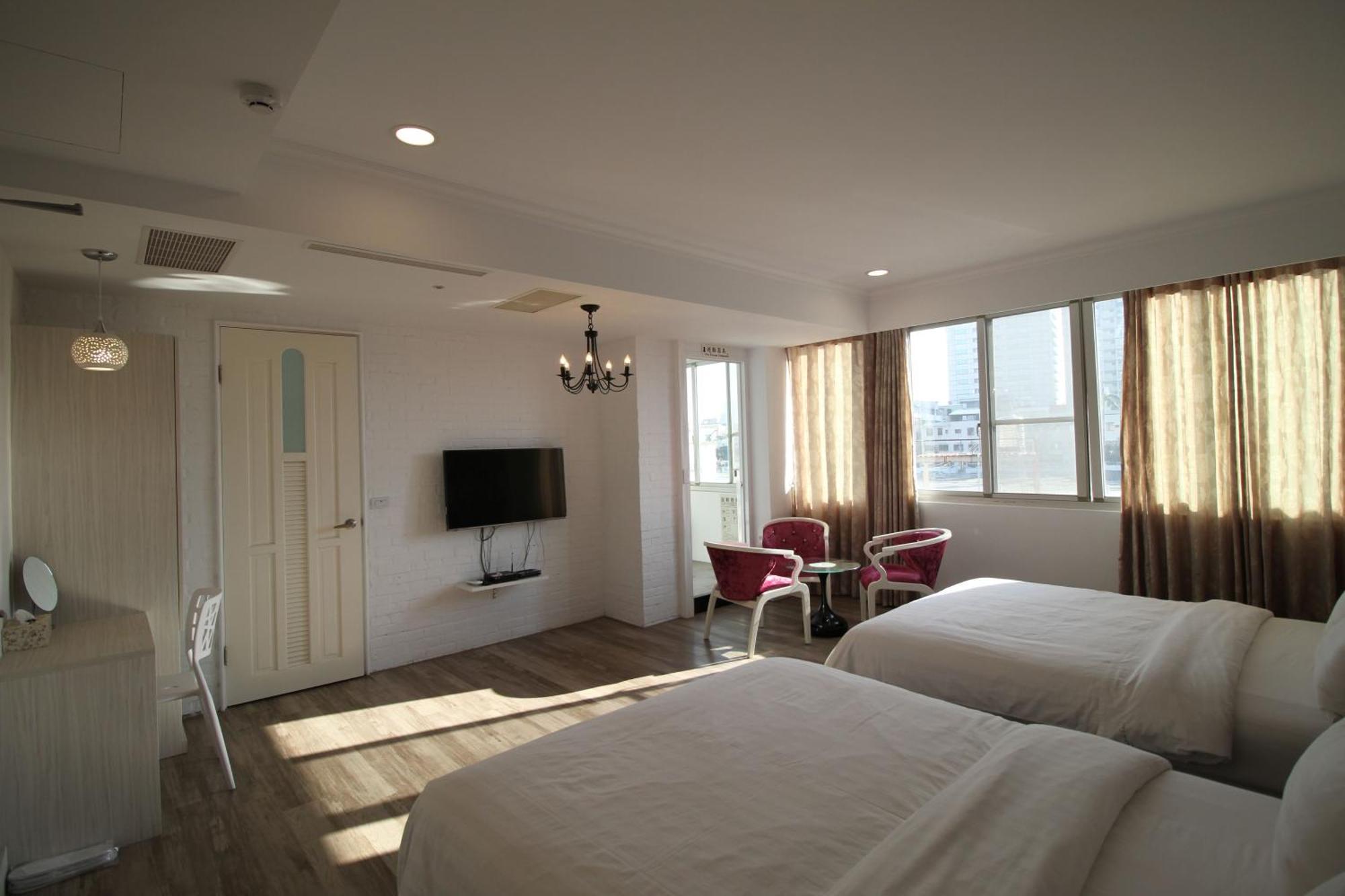 Moment Inn Tainan Dış mekan fotoğraf