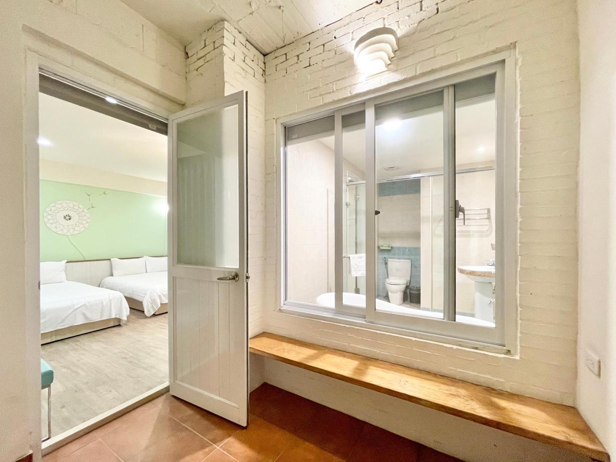 Moment Inn Tainan Dış mekan fotoğraf