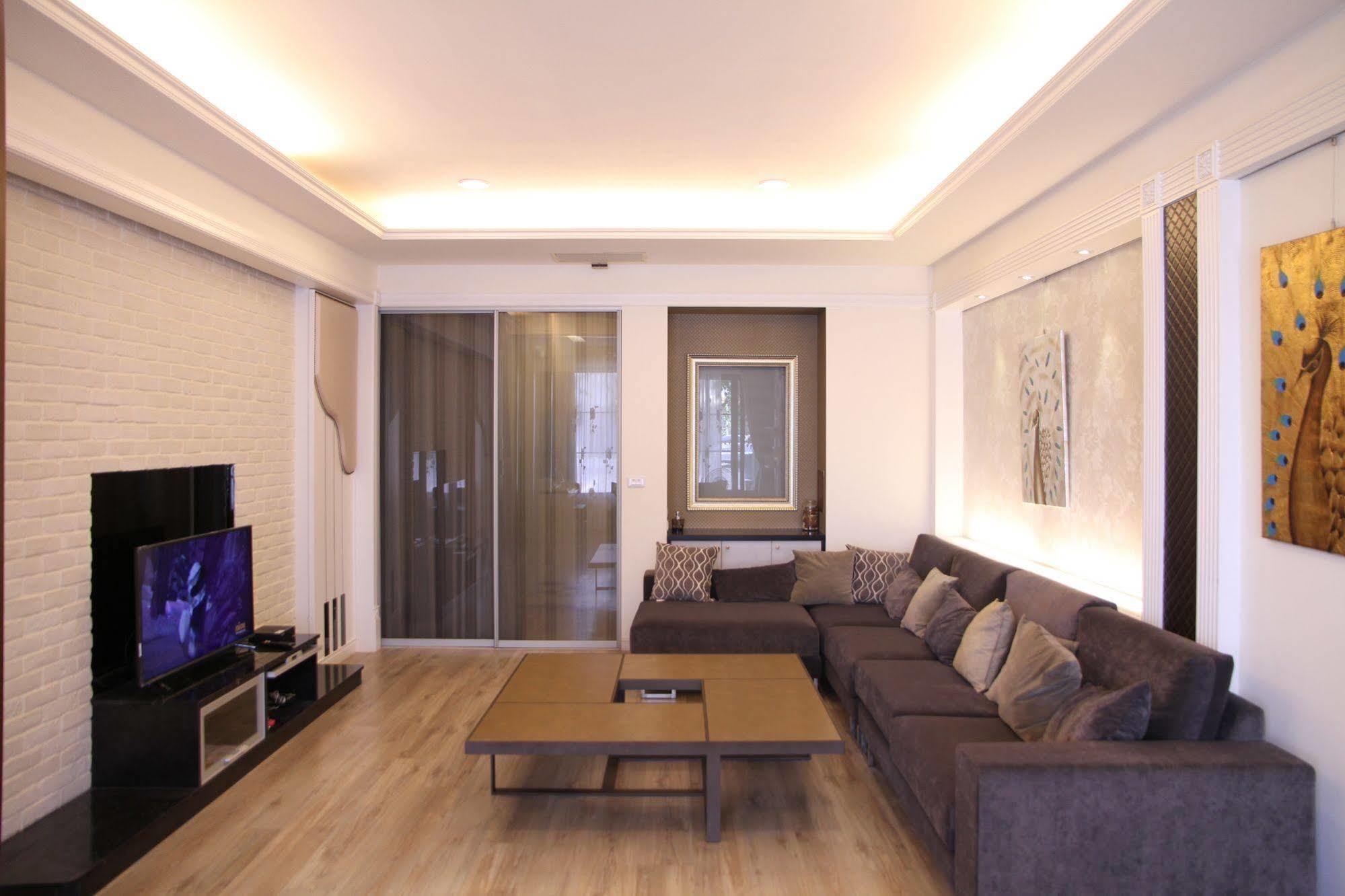 Moment Inn Tainan Dış mekan fotoğraf