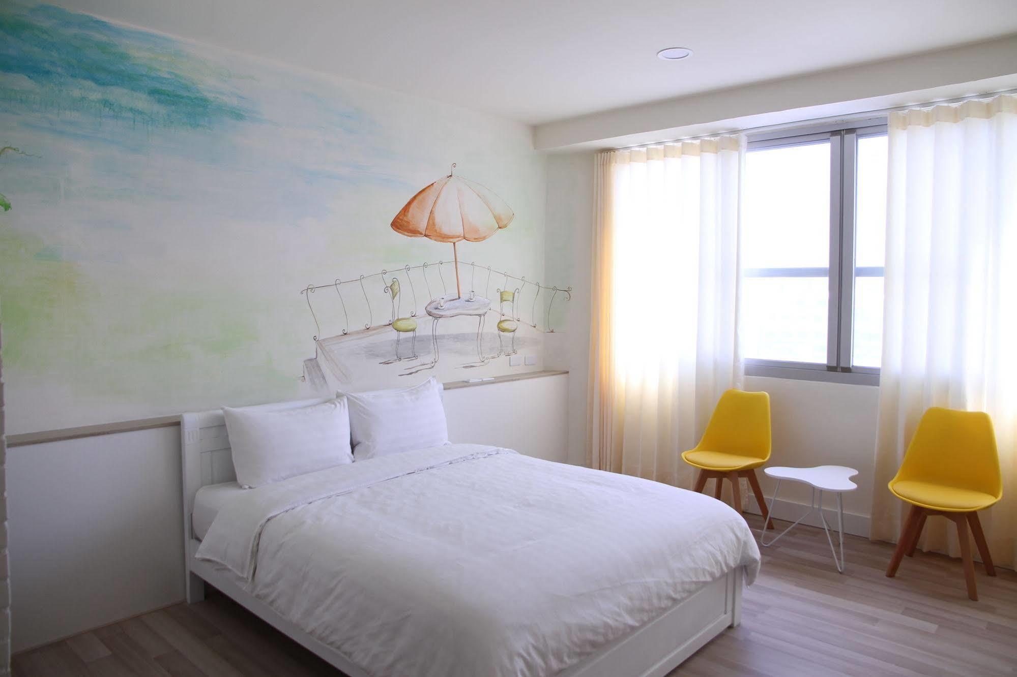 Moment Inn Tainan Dış mekan fotoğraf