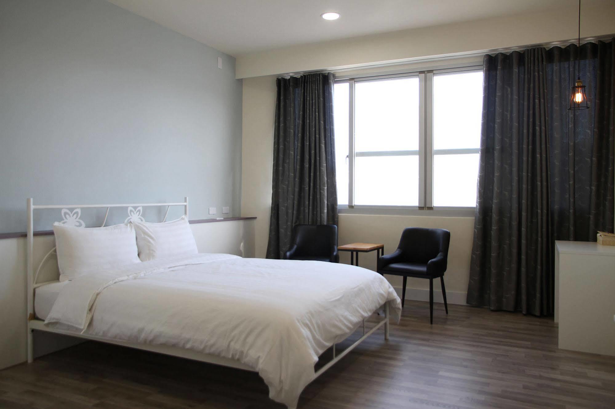 Moment Inn Tainan Dış mekan fotoğraf
